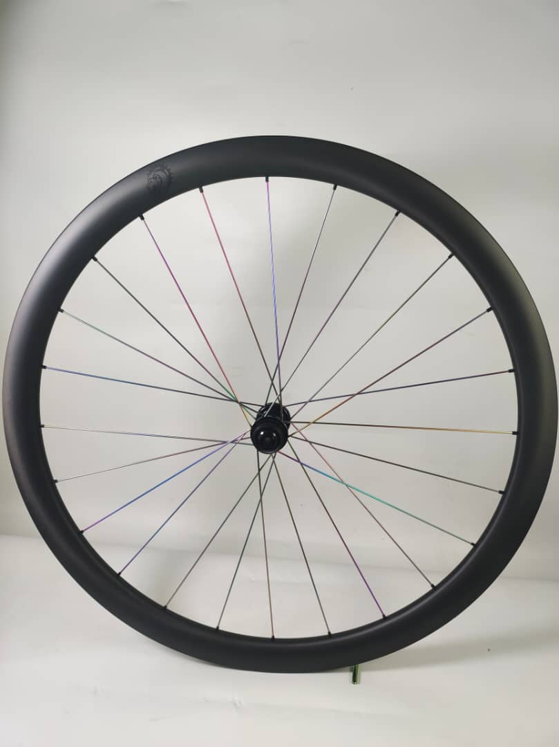 LWZ Custom Radsatz - UD Carbon 38mm